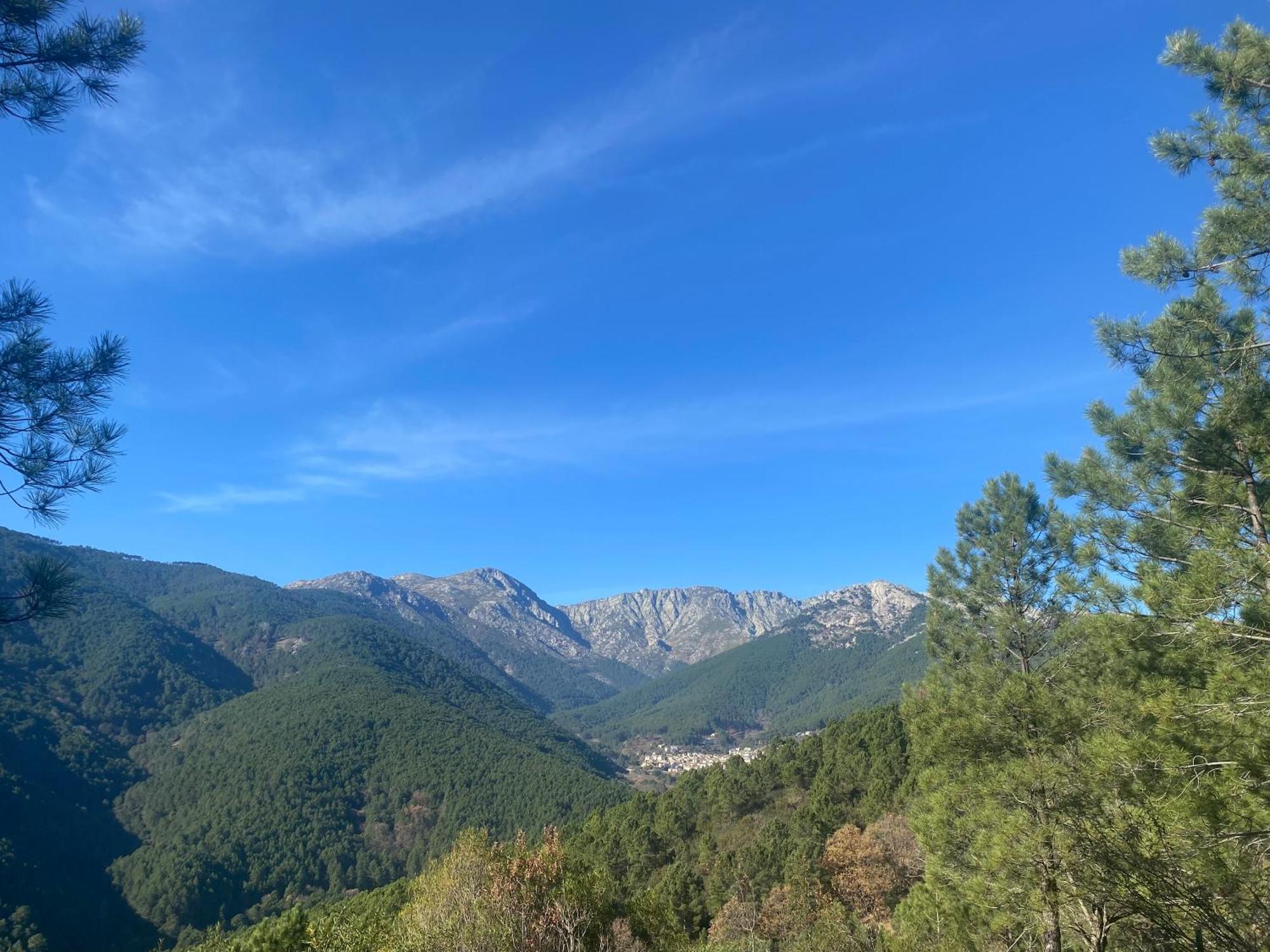 Hostal Cielo De Gredos Guisando Exteriér fotografie